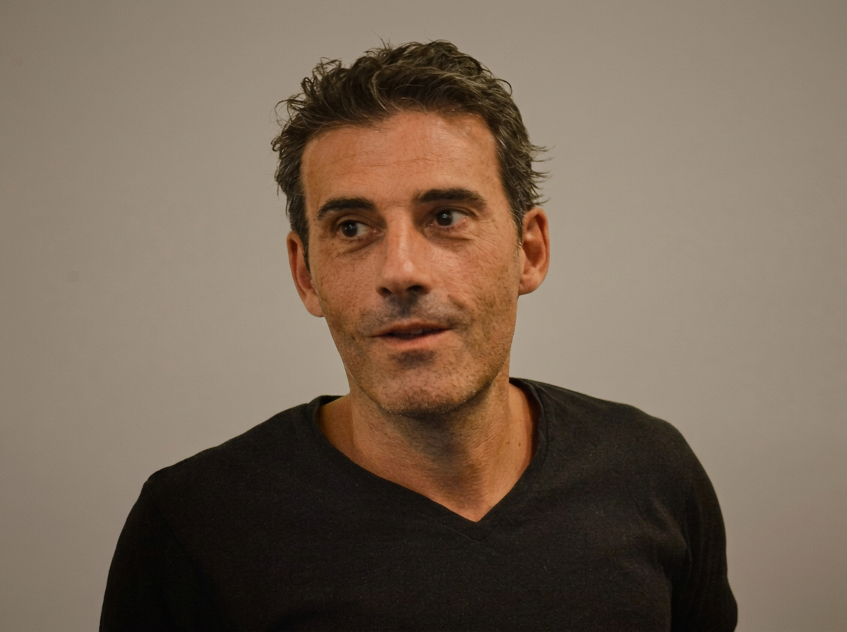 Retrato de Rafa Diez, fundador de R10LabMad