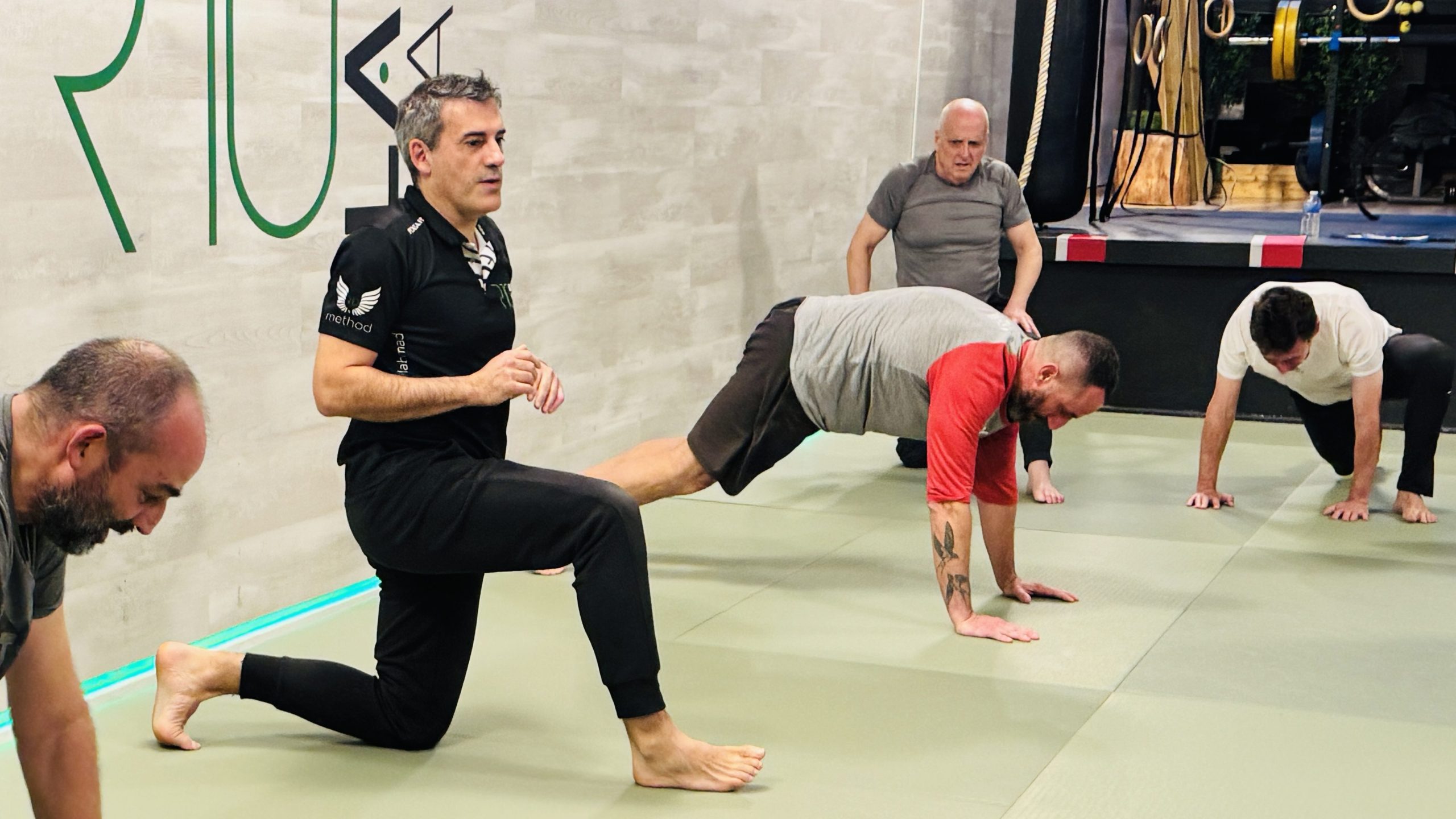 Clases de movilidad articular R10Method